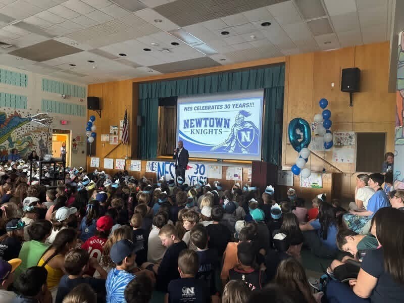 Students gathered to celebrate Newtown's 30th anniversary