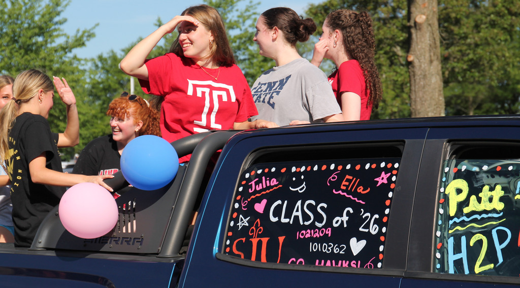 south students during the car parade