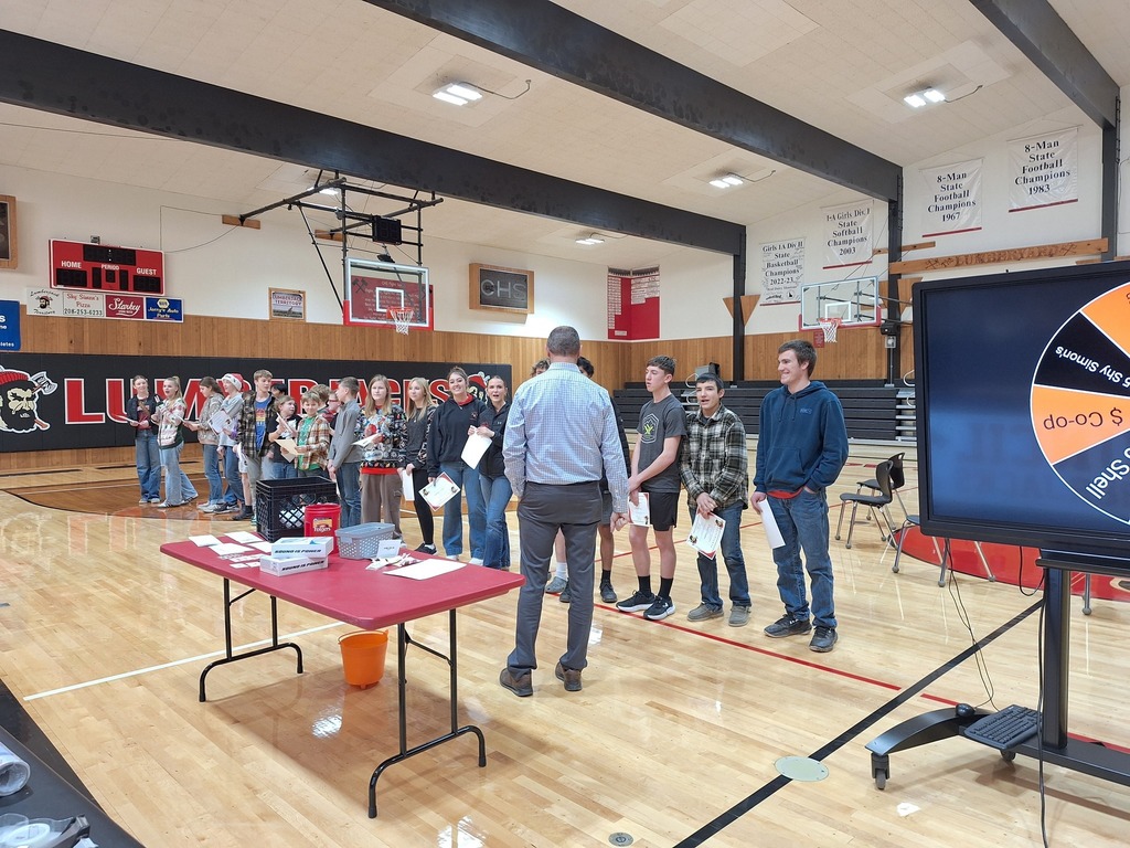 students receive awards