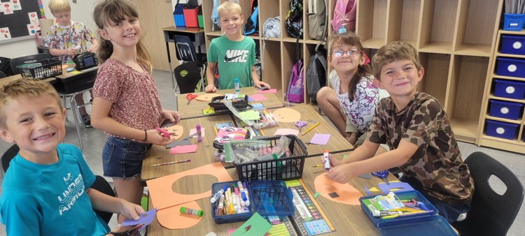 Writing a procedural text and made their own pumpkins