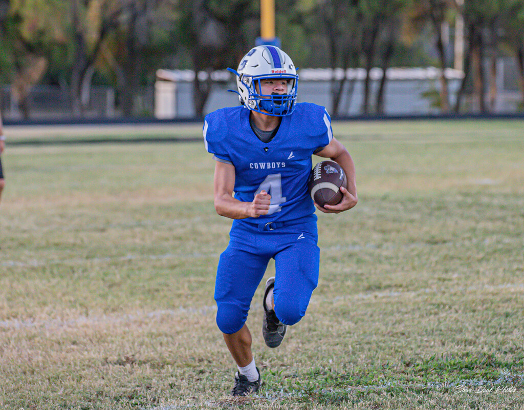 CHS FB6