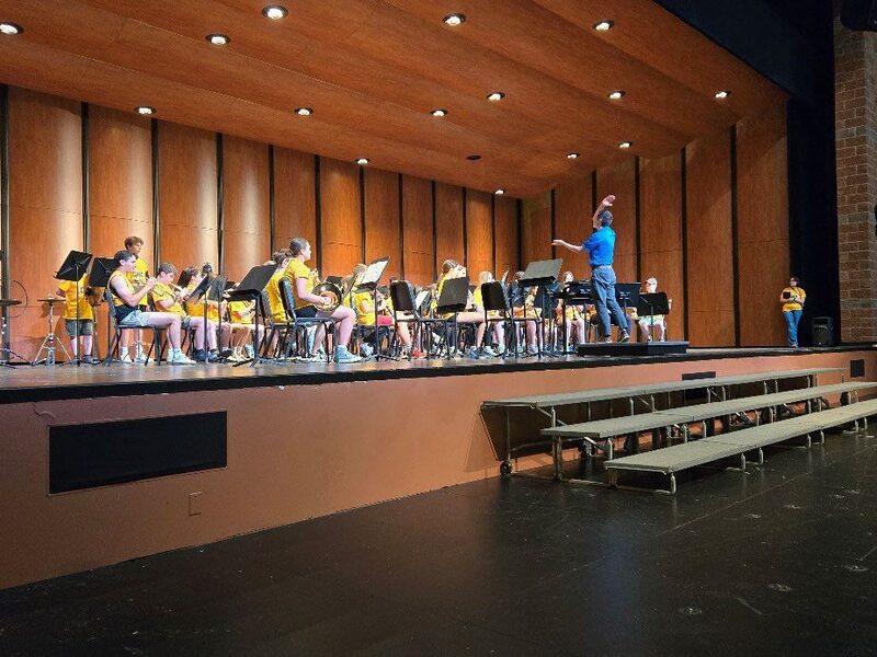 CNH/CHS Band