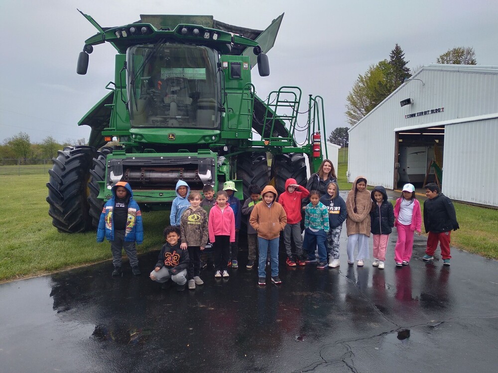 tractor and kids