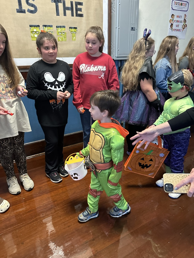 trick or treat at schooll