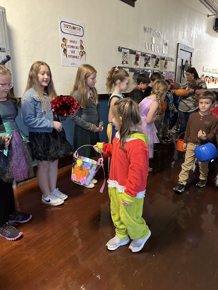 trick or treat at schooll