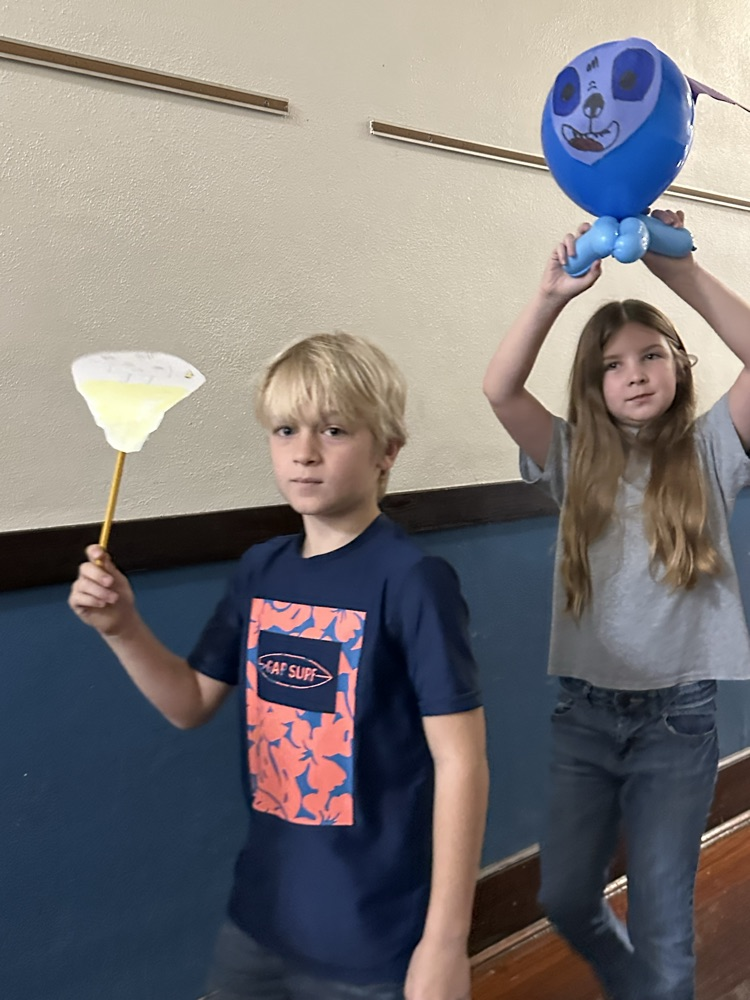 balloons over broadway