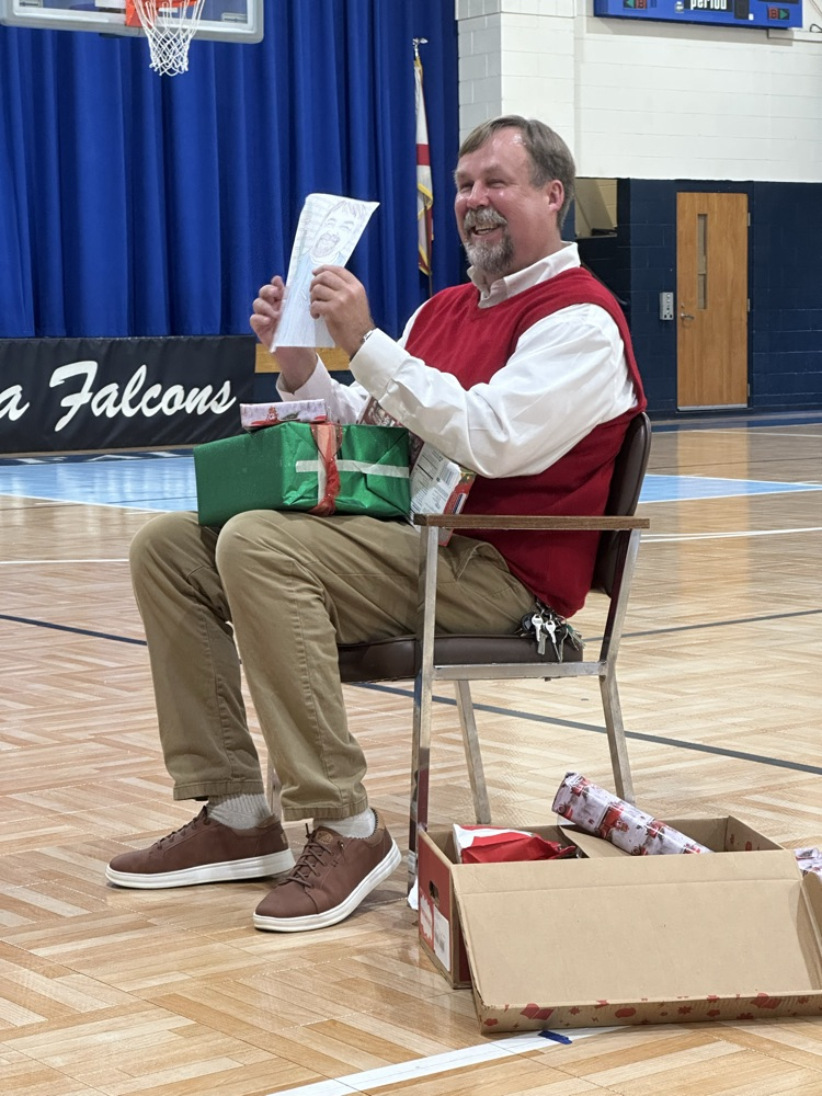 This afternoon our students enjoyed listening to a story read by principal, Mr. Richards.