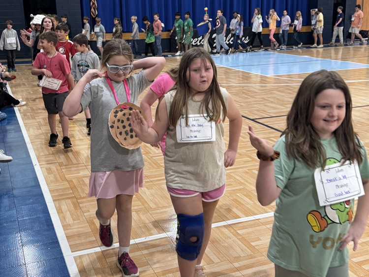 book character/idiom parade