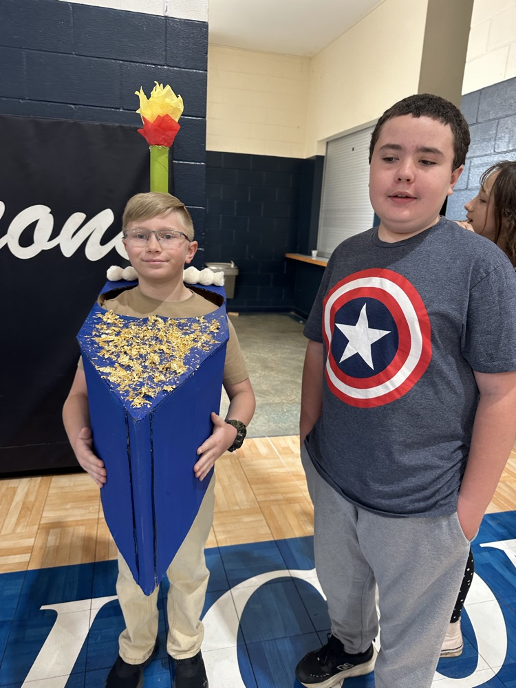 book character/idiom parade