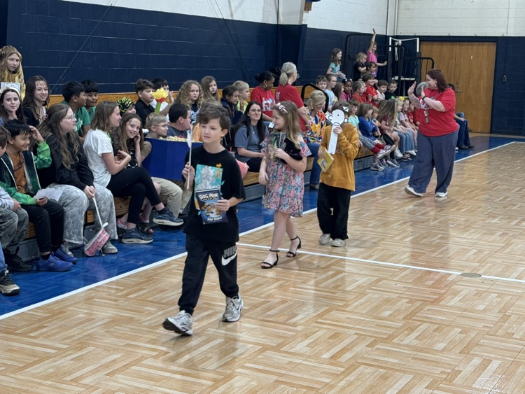 book character/idiom parade