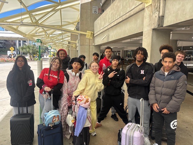 DECA Club in Orlando, FL airport for DECA competition