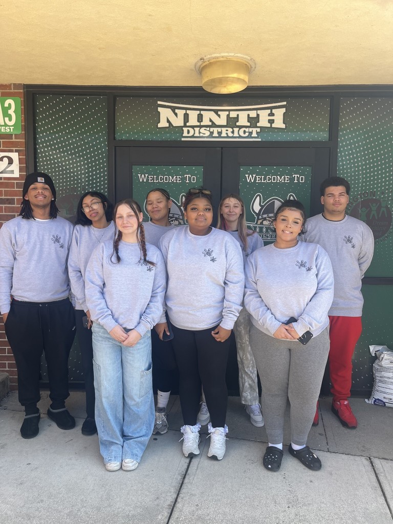Bulldog Buddies at Ninth District Elementary