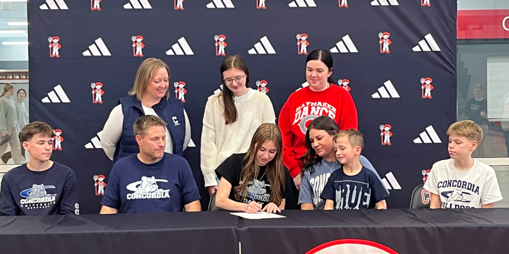 Camryn Yilk Signs to Dance at Concordia University