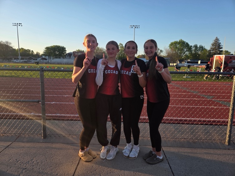MS Girls track break 4x400 record April 2026