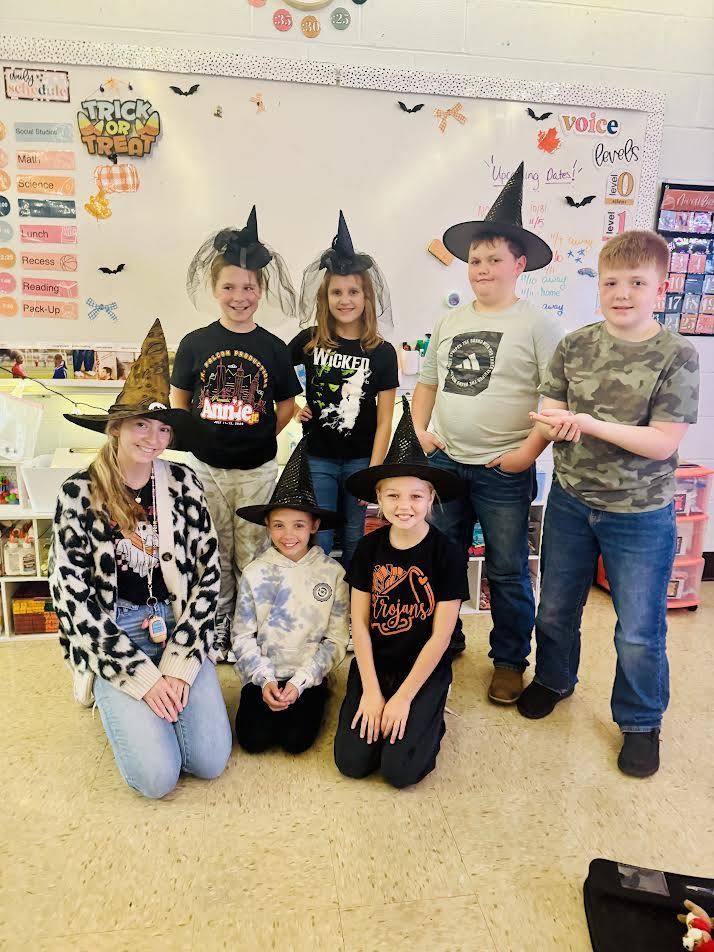 5th grade halloween hats