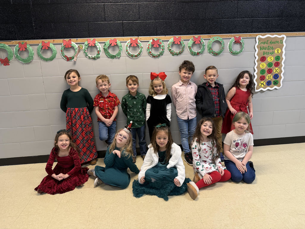 kindergarten class dressed up for christmas program