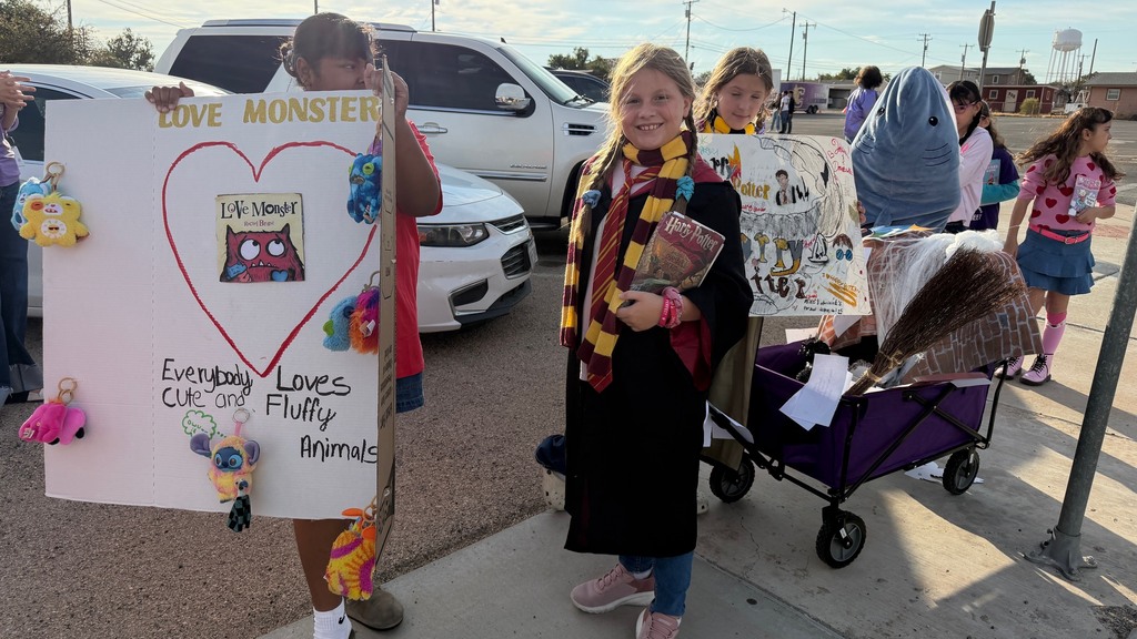 Crane Elementary Book float parade