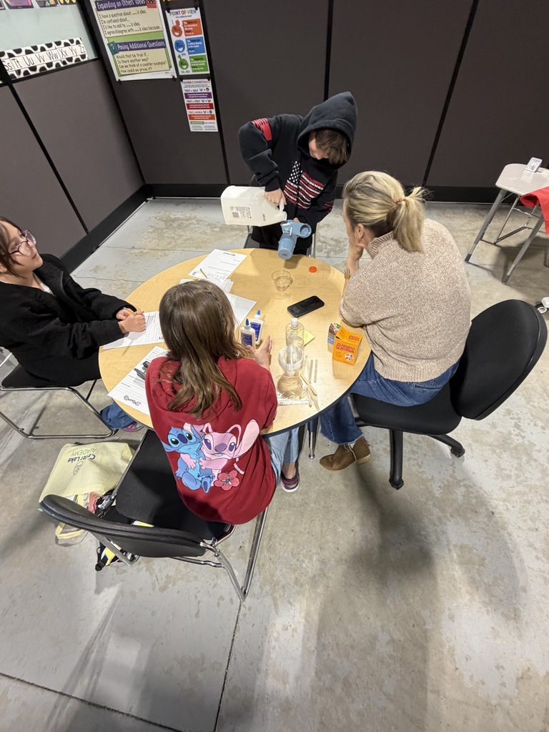 Scholars making slime
