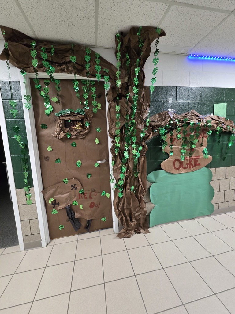 Halloween door decorating