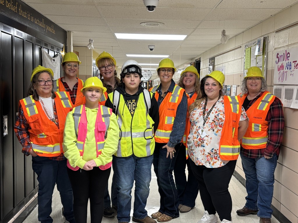 6th Great Teachers found a few extras to help build today!