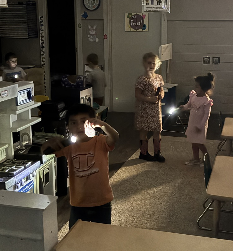 flashlight egg hunt 