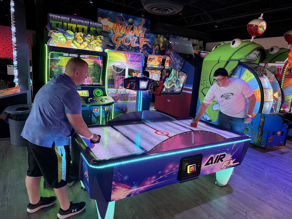 Air hockey 