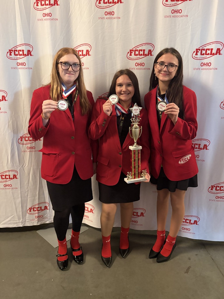 FCCLA Students Celebrate Victory
