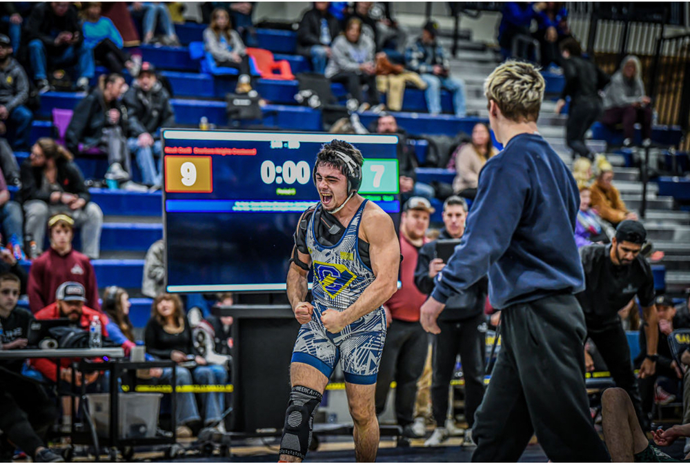 Crestwood Charger Nouh Oseili clinches his trip to States with a third place finish at Regionals 