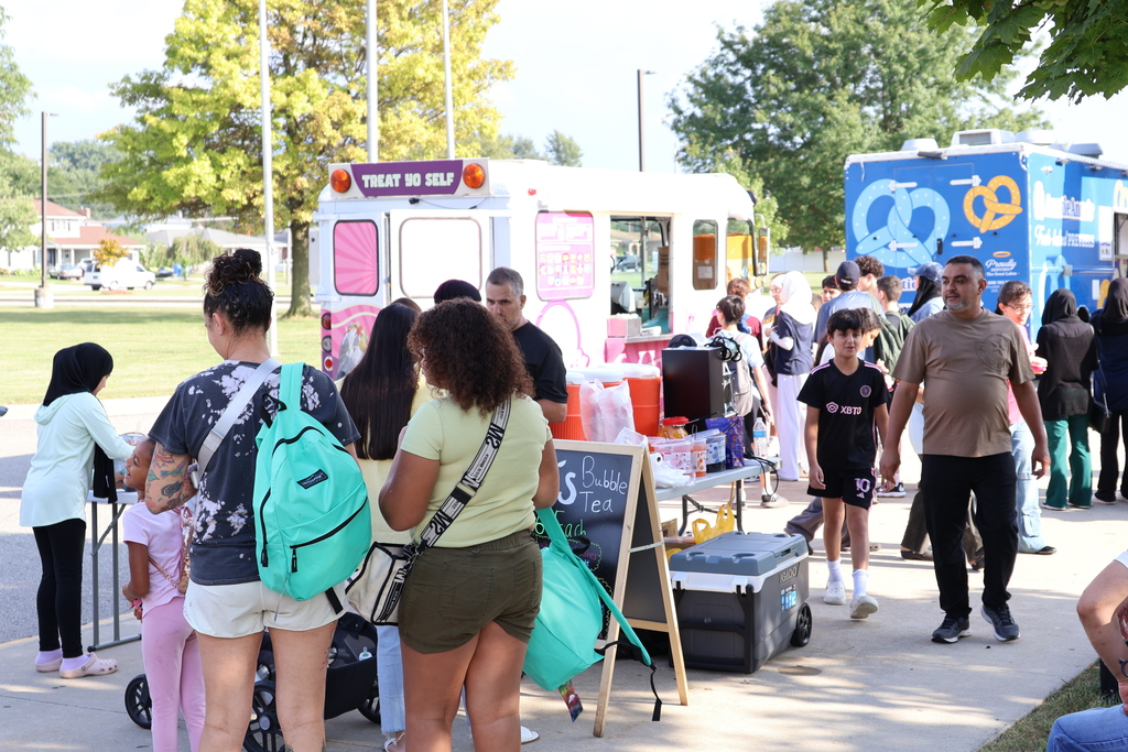 Families at Food Trucks