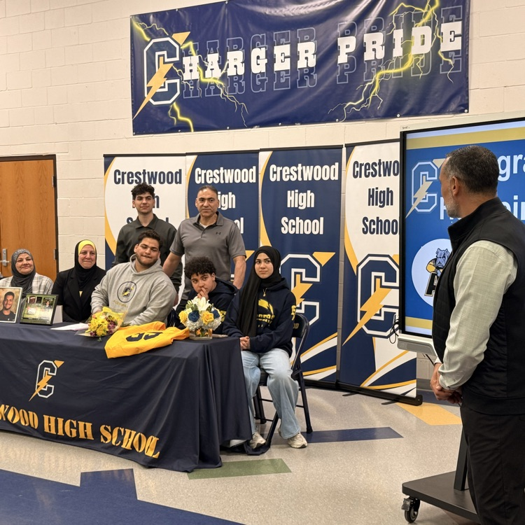 Principal Roni Abdulhadi gives words of encouragement and gratitude to Hussein and his family 