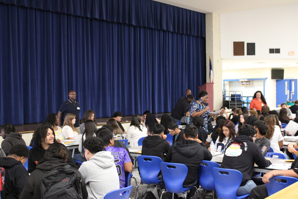 We extend our heartfelt gratitude to Dr. Douglass and Lt. Col. Ards for taking the time to speak with our CHS Seniors about various options, including colleges, trade schools, military pathways, as well as scholarships and financial assistance.