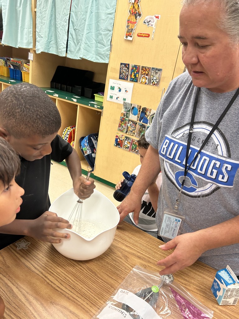 Crockett Elementary's Mrs. Mulnix's students participated in a cooking class.