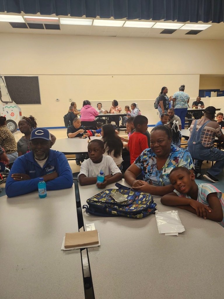 Crockett Elementary Grandparents Day