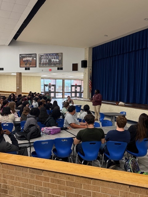 🎓 Big thanks to Texas A&M for stopping by Crockett High School! Seniors got the scoop on the Century Scholarship and exciting college opportunities.