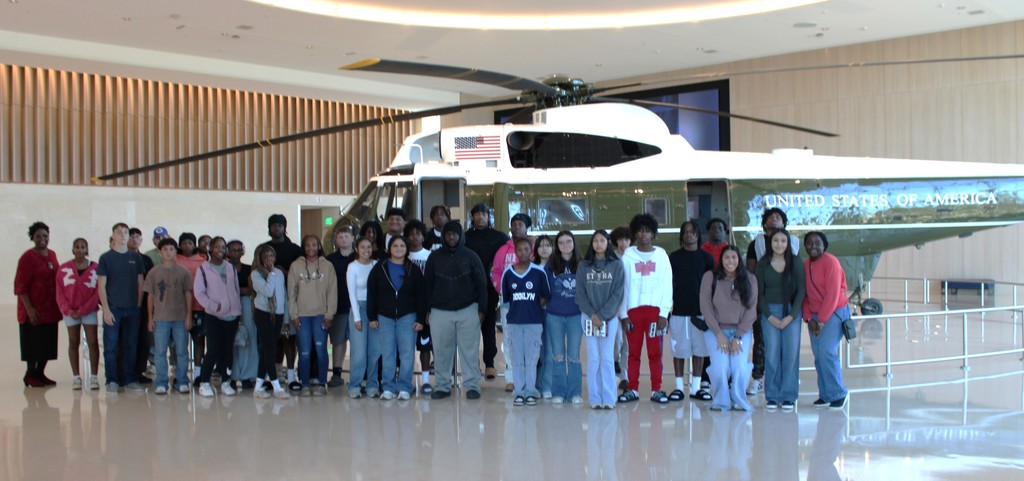Crockett High School Juniors and Seniors went on a College Tour to Texas A & M University.