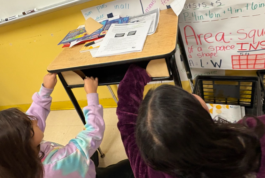 🧠📐 Learning in Action at Crockett Elementary!  Ms. Zunker's 4th grade class took their geometry lesson beyond the classroom walls this week! After learning all about right angles, each student became a real-world angle detective, exploring the school to spot examples of right angles in everyday places. From door frames to bookshelves, corners of posters to classroom furniture, these young mathematicians proved that math is everywhere — if you know how to look for it!