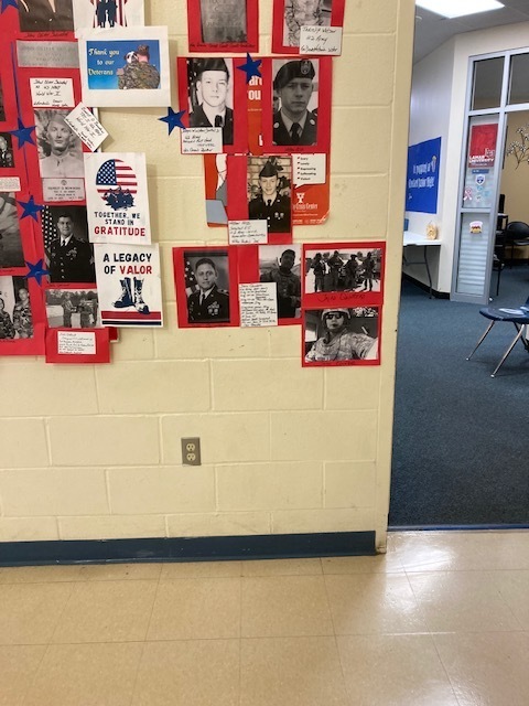 Crockett Jr. High proudly showcased its deep appreciation for our nation's veterans with a heartfelt Veteran Bulletin Board Display.
