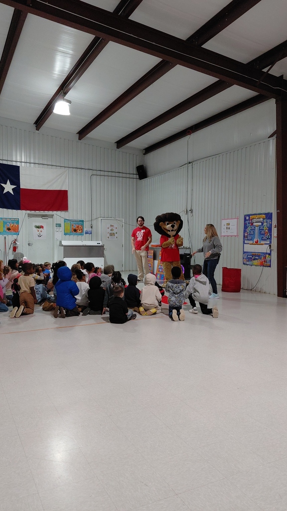 Today at Crockett Early Childhood, students got a special visit from Leo the Lion, who brought a powerful message: living drug-free is the way to be! 🛑💊  Leo inspired our young learners with:  🗣️ A fun and engaging talk about making healthy choices  🎉 Interactive activities that reinforced the importance of saying NO to drugs  ❤️ Encouragement to be brave, strong, and proud of living drug-free  Our students left feeling empowered and excited to be part of a safe, healthy community. Thanks, Leo, for helping us grow strong and smart—just like a lion!