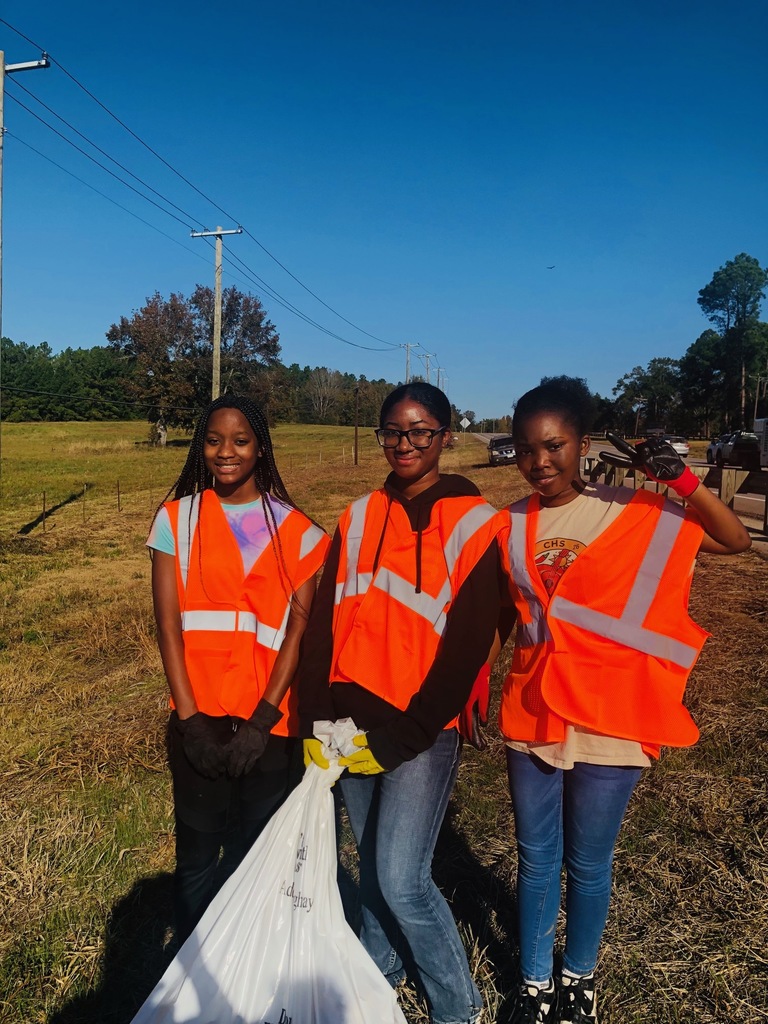 A huge shout-out to all our amazing Spanish Club members and sponsors for their hard work and dedication today. Your commitment to serving our community truly shines!