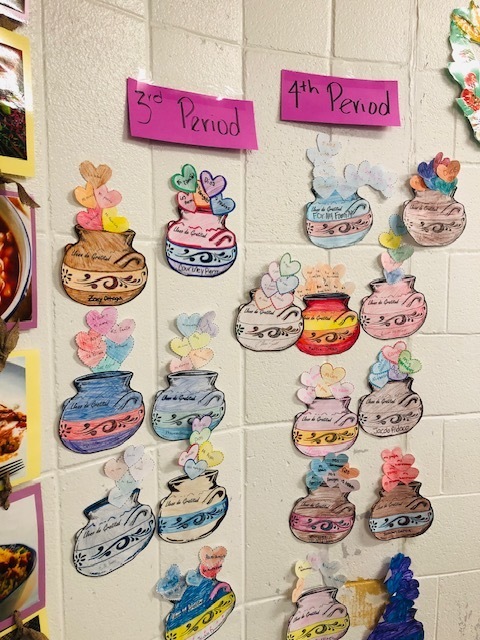 This week, Señora Hernández’s Spanish 2 students completed a beautiful project about having a grateful heart. ❤️  Through this activity, students learned the importance of expressing gratitude—not just in Spanish, but in everyday life. They reflected on the people, experiences, and blessings that make a difference in their world.  #SpanishClass #Spanish2 #Gratitude #GratefulHeart #SenoraHernandez #StudentWork #BeThankful #GratitudeAttitude  