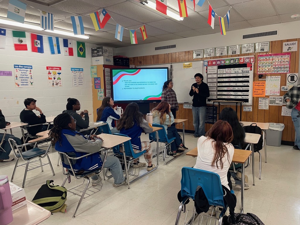 This morning, the Crockett High School Spanish Club held a productive and engaging meeting where students collaborated to plan our upcoming activities. Their ideas, teamwork, and enthusiasm continue to strengthen our organization. ✨📚  A special thank-you to our President and Vice-President for guiding the meeting with professionalism and dedication. Your leadership is greatly appreciated. 👏🏼🌟