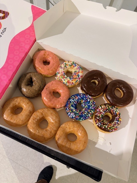 🍩 Donuts with Dad at Crockett Early Childhood! We had such a sweet morning celebrating the amazing dads and father figures in our students’ lives. Thank you to everyone who took the time to join us and make the day extra special. Crockett Early Childhood community