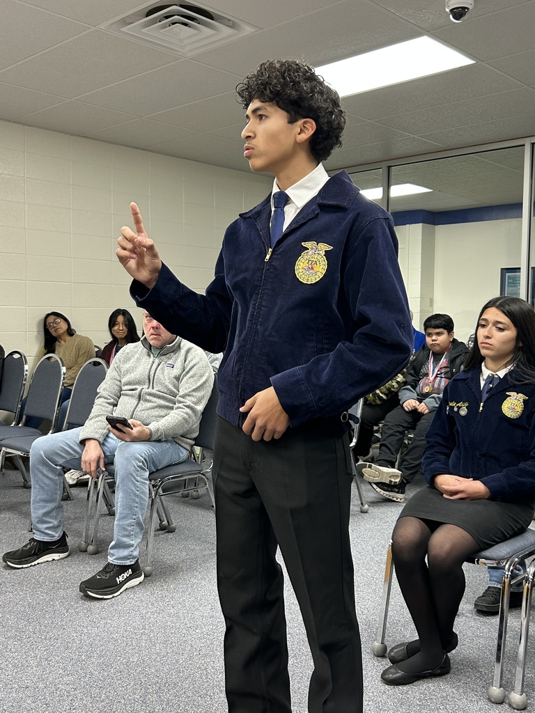 Celebrating excellence in Crockett ISD! 🌟 Last night, the Crockett ISD Board of Trustees proudly recognized our outstanding UIL and FFA students for their hard work, dedication, and achievements. Their commitment continues to make our district shine. Congratulations to all — we’re proud of you!