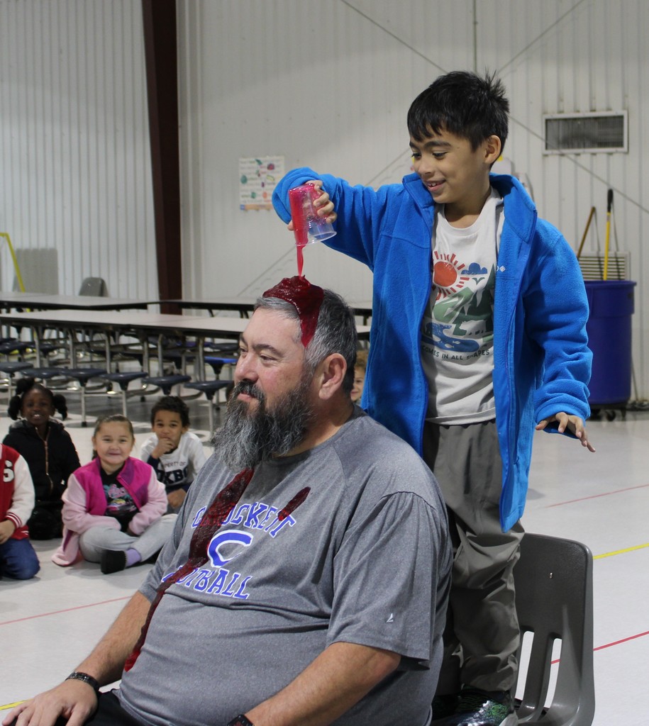 🎉 Slime Time at Crockett Early Childhood! 🎉  On January 29, 2026, five amazing students earned the chance to slime Coach Lane after reaching our Heart Challenge goal of raising $50 or more each!  A huge congratulations to: ✨ Canon Elem (Pre-K) ✨ Katherine Driskell (Kindergarten) ✨ Eli Baxter (Kindergarten) ✨ Roland Lambright (Kindergarten) ✨ Elijah Tapia (Kindergarten)  These students worked hard, showed big hearts, and helped support an important cause. We are incredibly proud of their dedication and generosity toward the Heart Challenge. ❤️