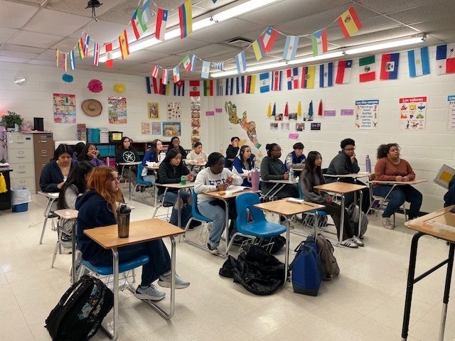 ¡Qué éxito! 🌟   The Spanish Club held its scheduled monthly meeting today. Huge thanks to our President Miriam and Vice President Aaron for leading the way and keeping the energy high!  We’ve got big things coming! 📝✨  #SpanishClub #PlanningSuccess  
