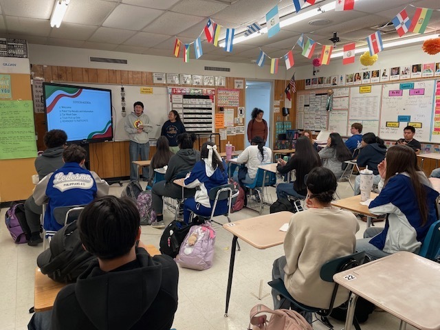 ¡Qué éxito! 🌟   The Spanish Club held its scheduled monthly meeting today. Huge thanks to our President Miriam and Vice President Aaron for leading the way and keeping the energy high!  We’ve got big things coming! 📝✨  #SpanishClub #PlanningSuccess  