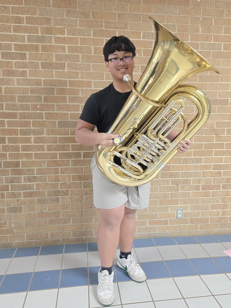 Congratulations Crockett HS Band at the UIL Solo and Ensemble.  On Friday Feb 6 and Saturday Feb 7, HS students traveled to Lindale HS to compete with band programs in the 1A to 6A divisions.   The following students performed their solo"s earning a 1st division rating.   Aaron Arvizu Luis Castillo Alicia Richardson  Loreal Bond Jacqueline Perez Francisco Chavez (not pictured) Jonathan Pare Jr  An enormous Congratulations to Jonathan Pare Jr. Who earned a 1st division on his memorized class 1 solo.  Jonathan will travel and compete at State at the end of May! Crockett ISD is very proud of the band's hard work and dedication.