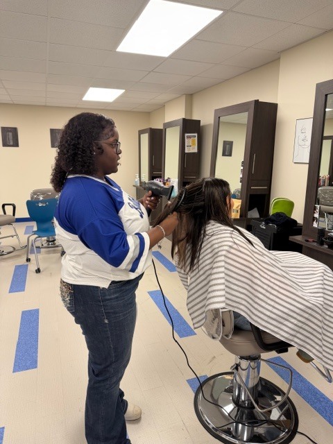Crockett Cosmetology students spent the day sharpening their skills with the Future Professionals during a hands‑on certificate class in the Cliove Keratin Treatment. Proud of their dedication and excited to see them continue to grow in their craft! ✨💇‍♀️