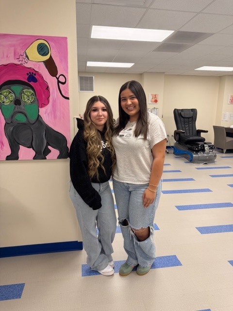 Crockett Cosmetology students spent the day sharpening their skills with the Future Professionals during a hands‑on certificate class in the Cliove Keratin Treatment. Proud of their dedication and excited to see them continue to grow in their craft! ✨💇‍♀️