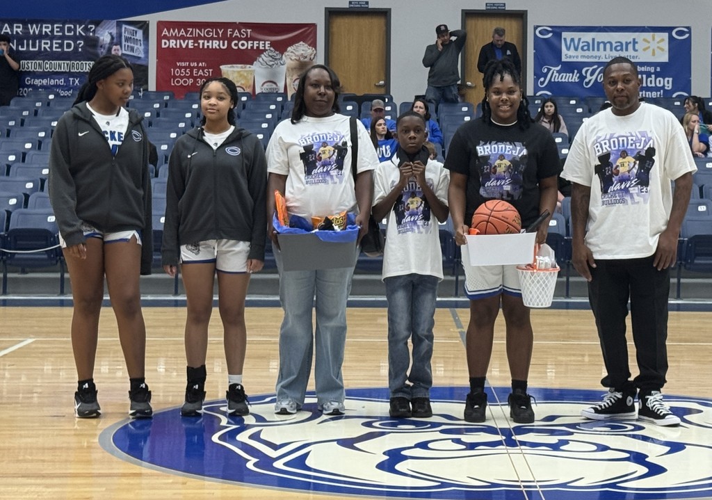 Crockett ISD proudly celebrated Senior Night as we honored our senior cheerleaders, Lady Bulldogs, and Bulldog basketball players. These students have dedicated countless hours to representing our school with pride, hard work, and Bulldog spirit, and we are grateful for the leadership and commitment they have shown both on and off the court.  Thank you to our seniors and their families for the sacrifices and support that helped make these years so special. Once a Bulldog, always a Bulldog.